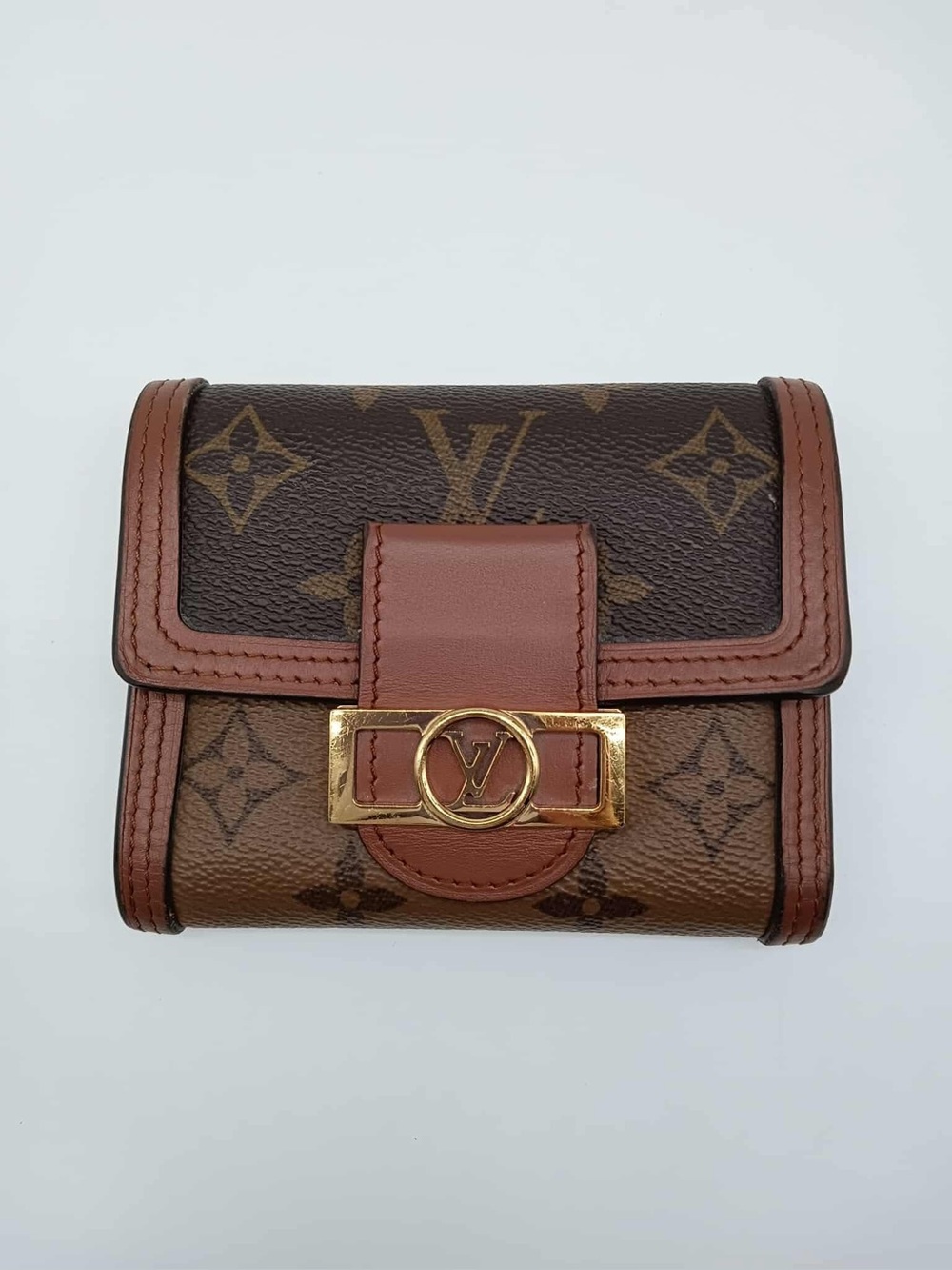 Lv mono wallet